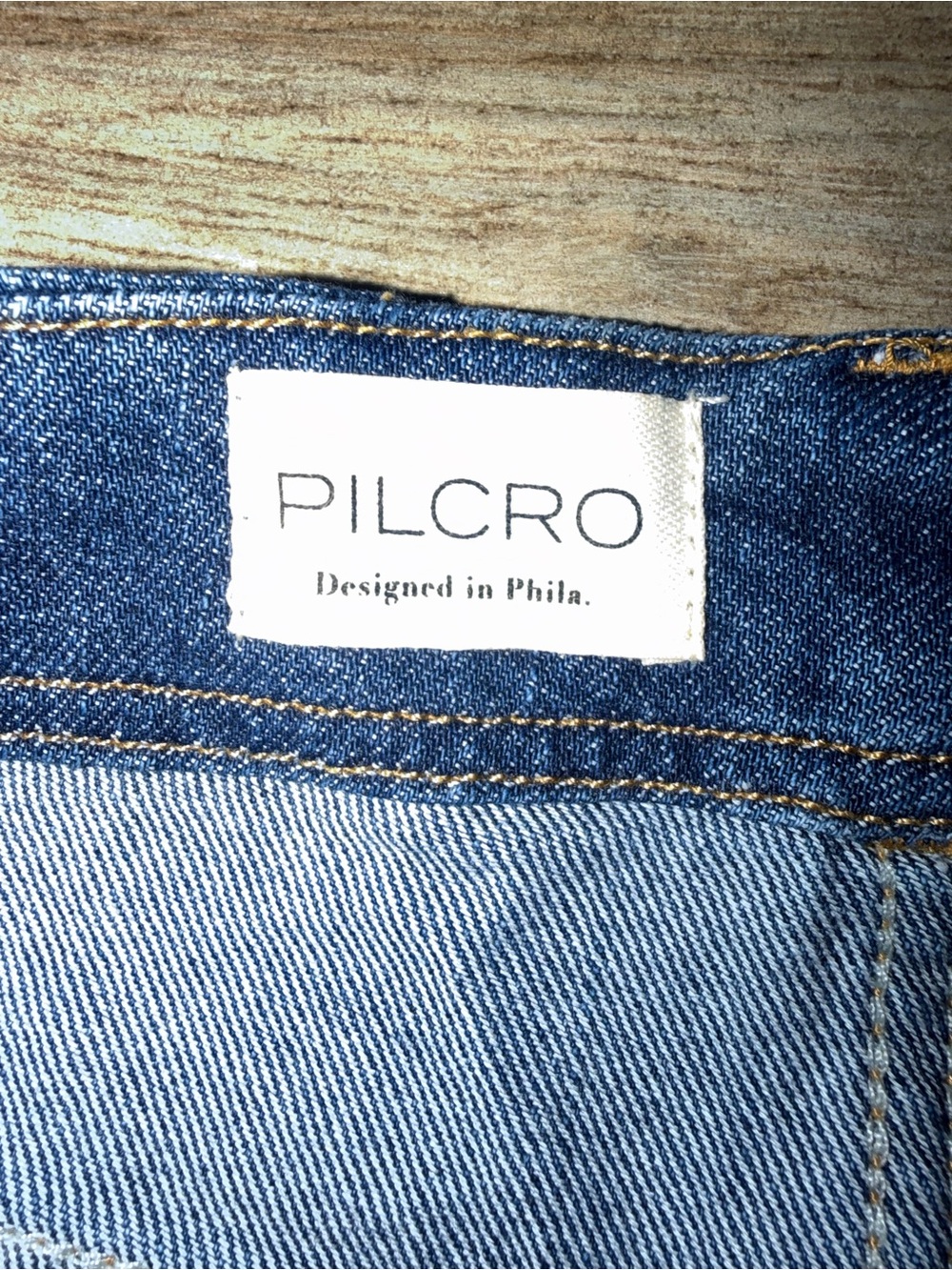 Pilcro Wide-Leg Flare Jeans in Dark Blue - Picture 2 of 7